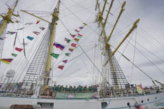 KRI Dewaruci