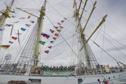 KRI Dewaruci